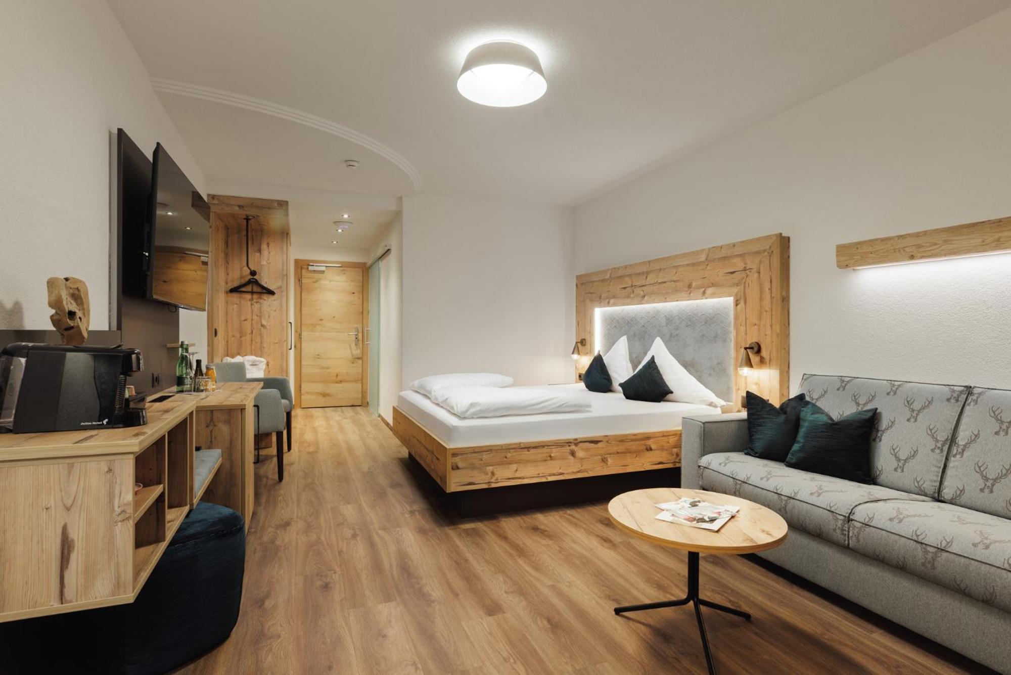 Kohlerhof Hotel 4*